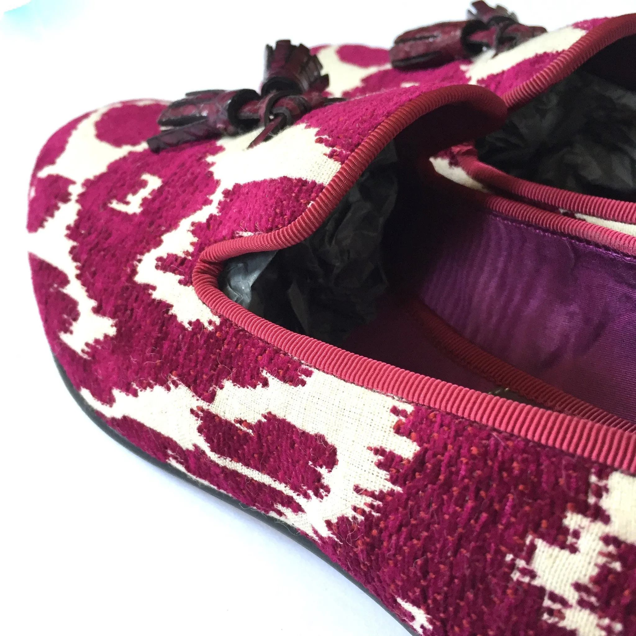 Tom Ford - Magenta Jacquard Croc Tassel Loafers